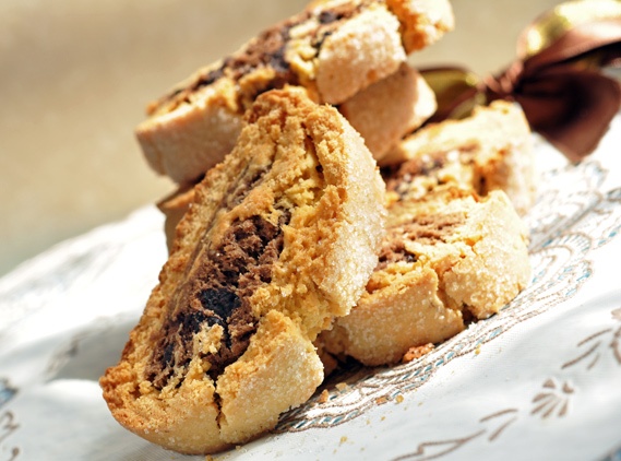Fındıklı Çikolata Parçalı Biscotti