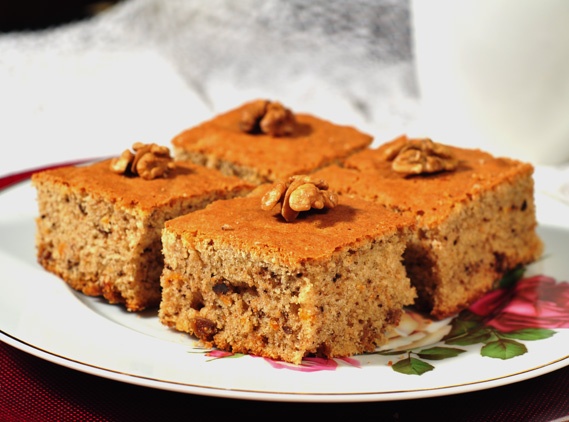 İncirli Cevizli Kek