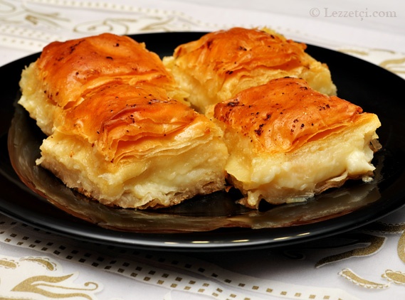 Laz Böreği (Tatlı)