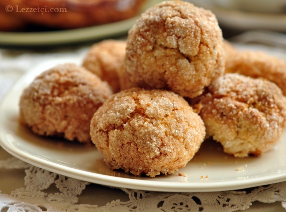 Toz Şekerli Çıtır Kurabiye