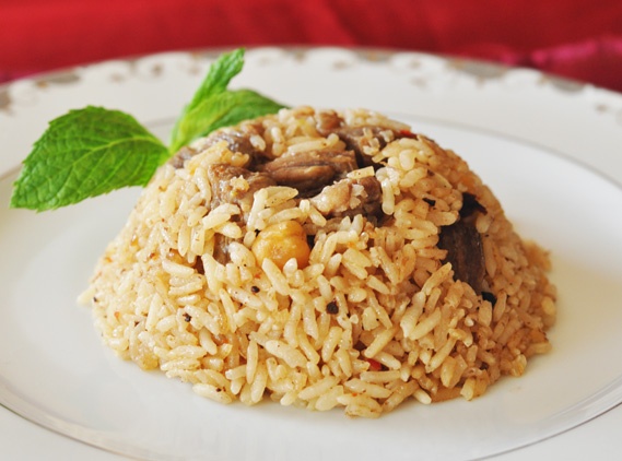 Yenibaharlı Etli Pilav